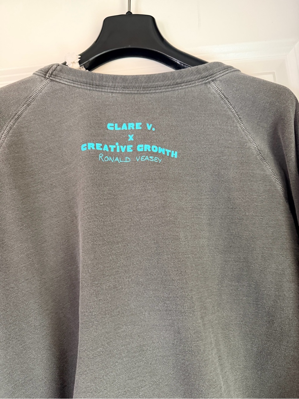 Clare V x Ronald Veasey Painted Graphic Gray Crewneck with Green, Red & Blue - Picture 2 of 4